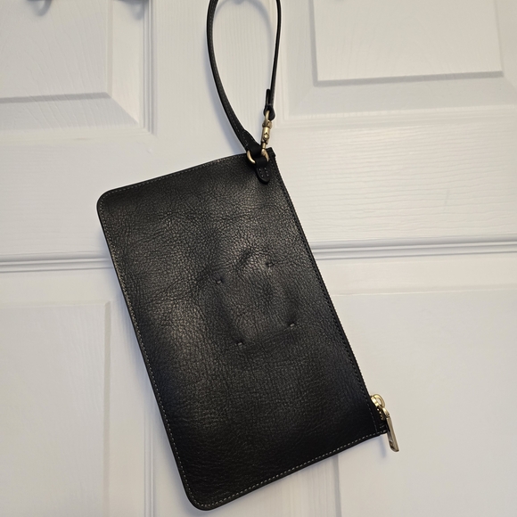 Coach Pouch - Picture 2 of 6